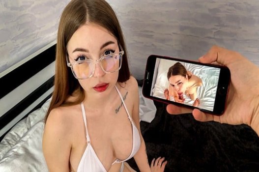 Phát hiện em kế nói dối và phải nhận hình phạt khó chịu