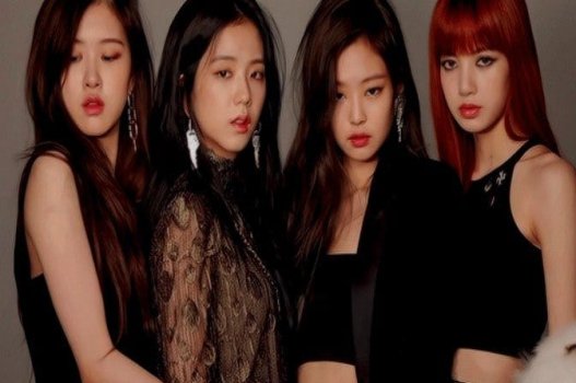 Phim đồng tính nữ nhóm nhạc hàng đầu Black Pink