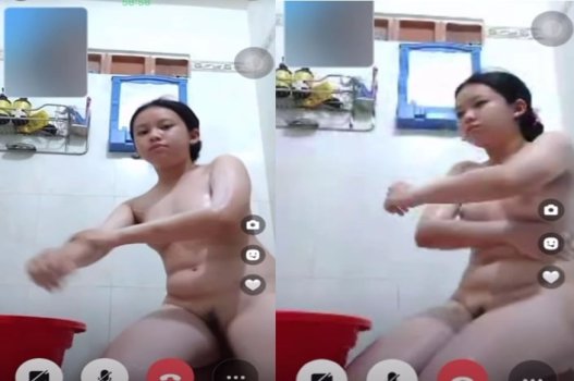 Bố mẹ tôi đẻ ra ngon vl - Bùi Trúc Nhi genz hàng ngon